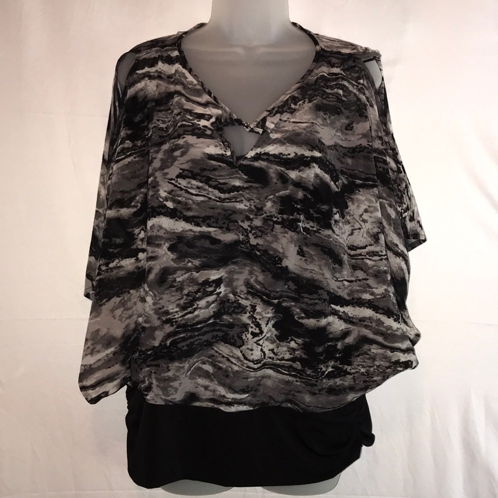 Jennifer Lopez blouse